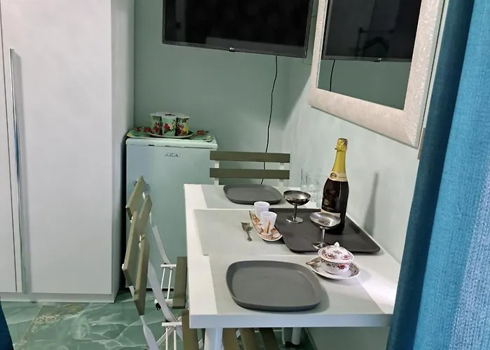 ベッド・アンド・ブレックファスト Casa Rosy ナポリ